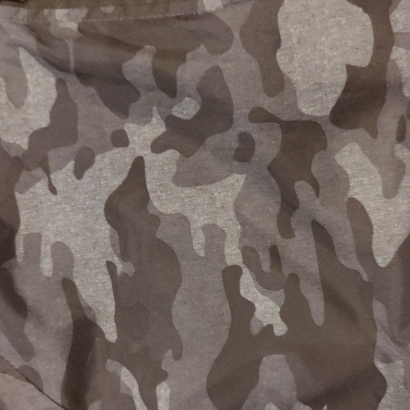 Men's windbreaker size XXL - Picture 3 of 3